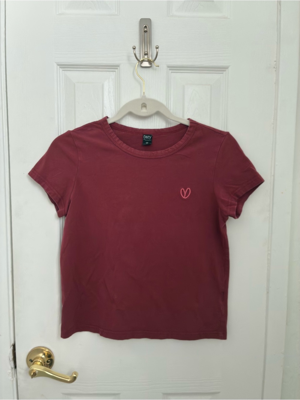 Oazy Short Sleeve Crewneck Tee in Wine